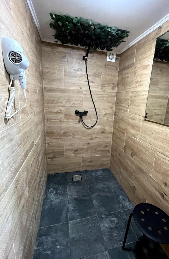 Flore'S Garden Glamping Bran  Luaran gambar