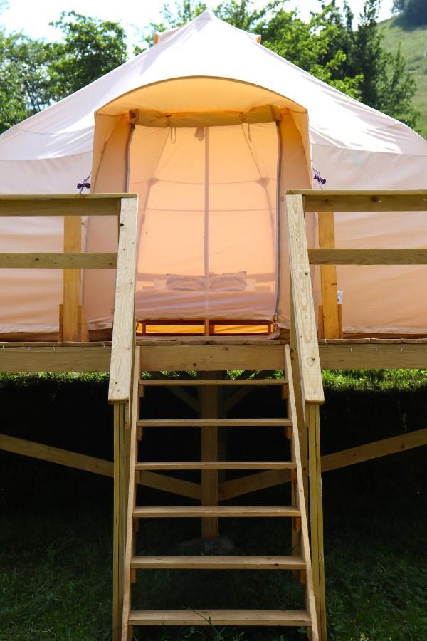 Flore'S Garden Glamping Bran  Luaran gambar